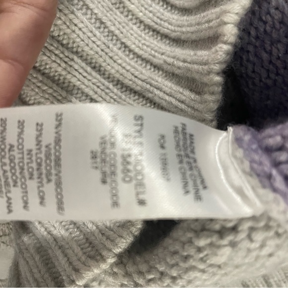 Splendid pullover sweater size small - Picture 10 of 12